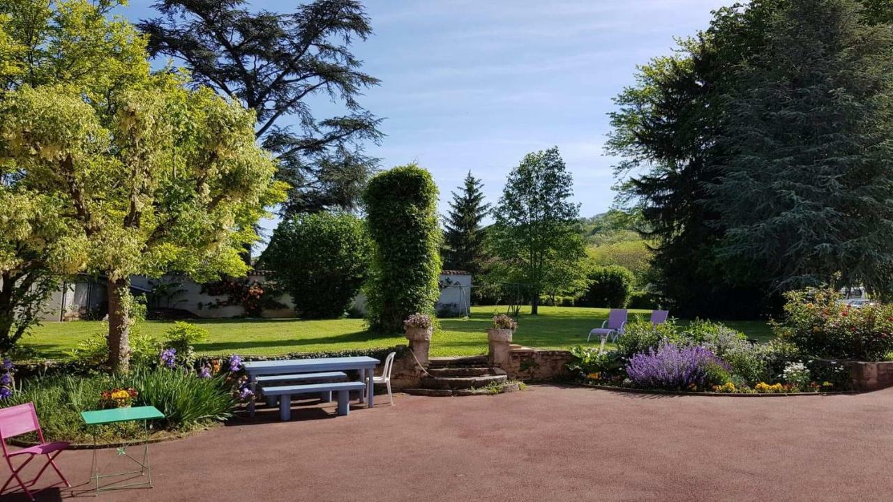 Neuville-sur-Saône Le Relais Des Dames B&B 외부 사진